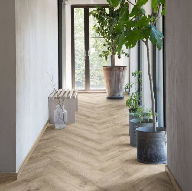 Montilla Herringbone Ringo